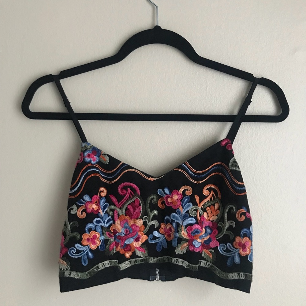 Pitaya Black Embroidered Bralette - S